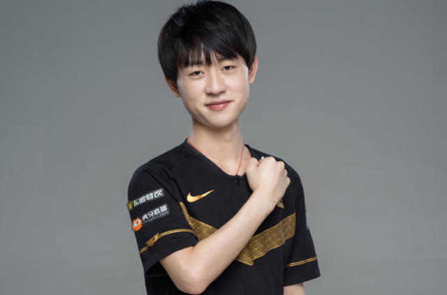 尤其是在面 尤其是在面