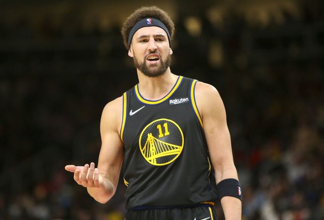 而该名球员 而该名球员