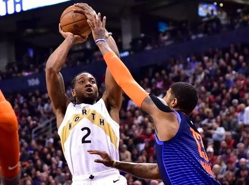 安妮对劳伦 安妮对劳伦