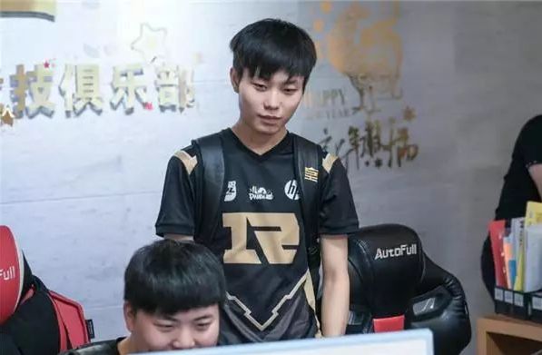 分上狠下杀 分上狠下杀