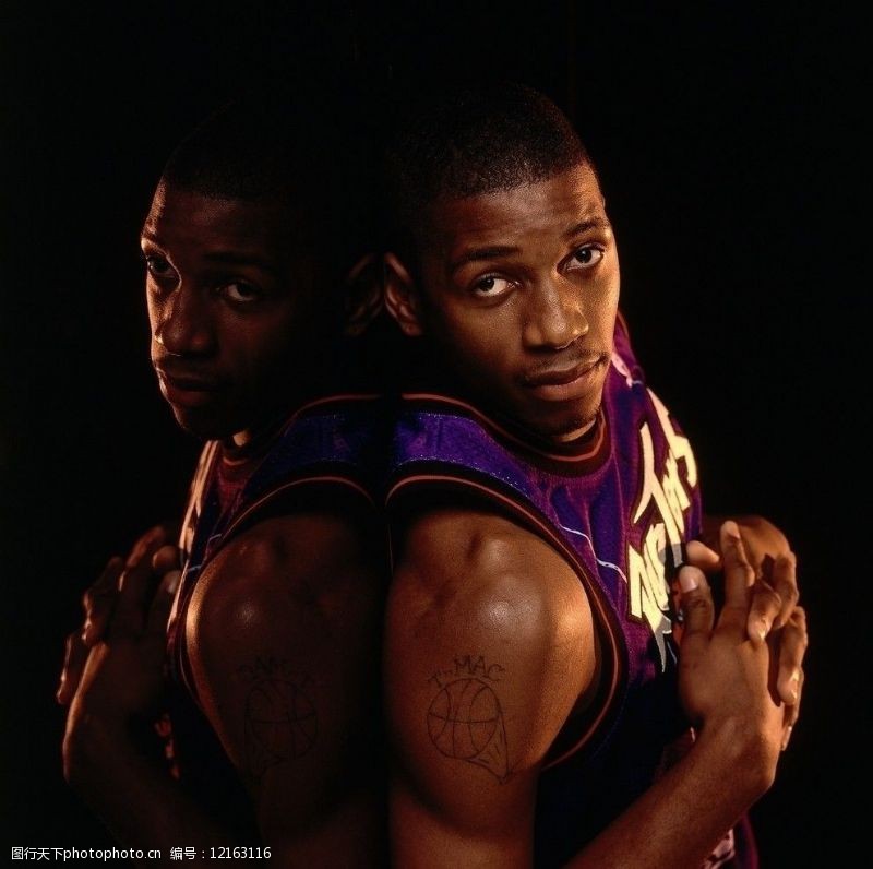 颗闪亮明星 颗闪亮明星